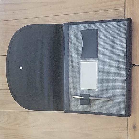 Accordian File 10" x 13", 7 pocket, material binder. - Picture 2 of 7